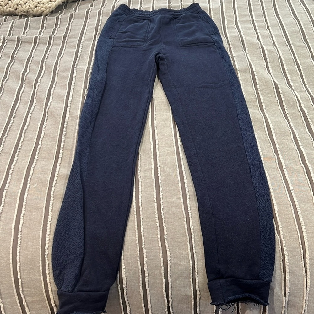 Boys size 14 Chaser navy slim fitting sweatpants
